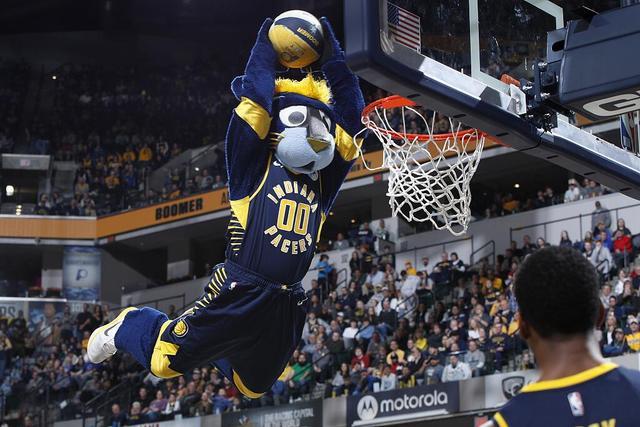 马德里双雄欧冠晋级再迎德比!数据:皇马望破咒